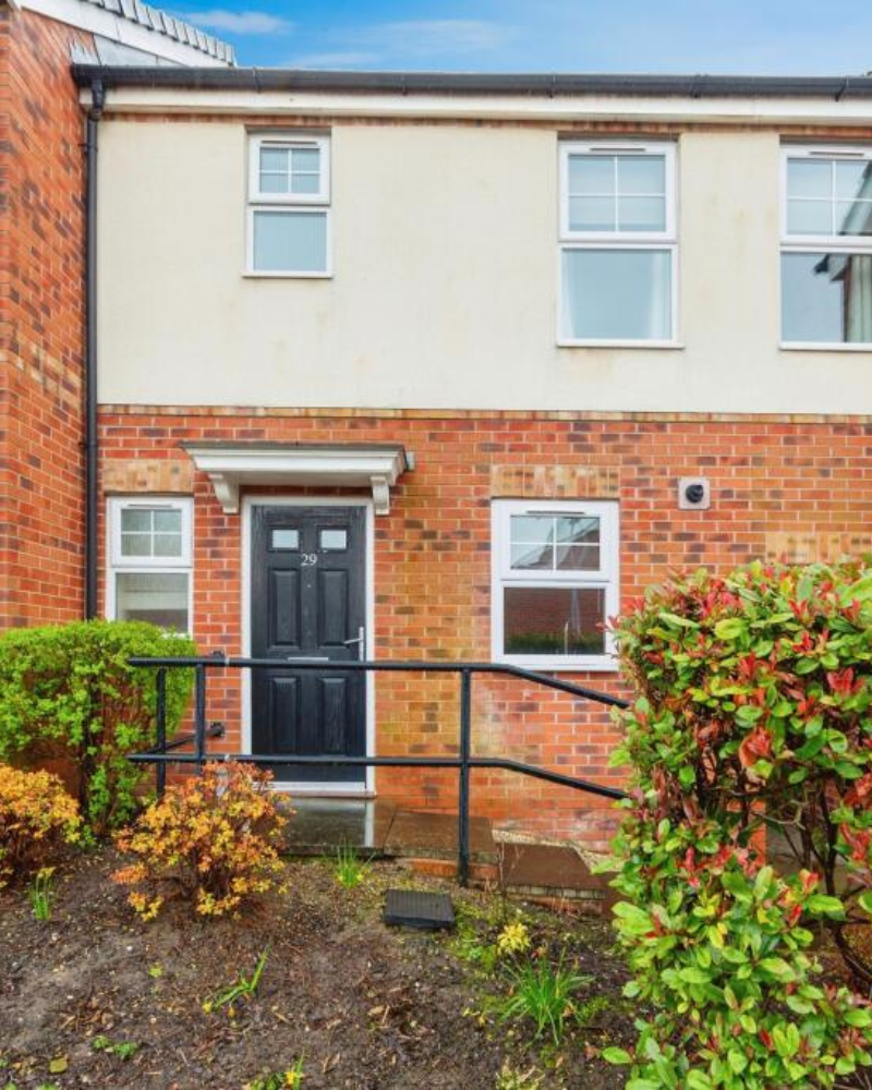 Typical Buy-to-let property in Yorkshire - front2